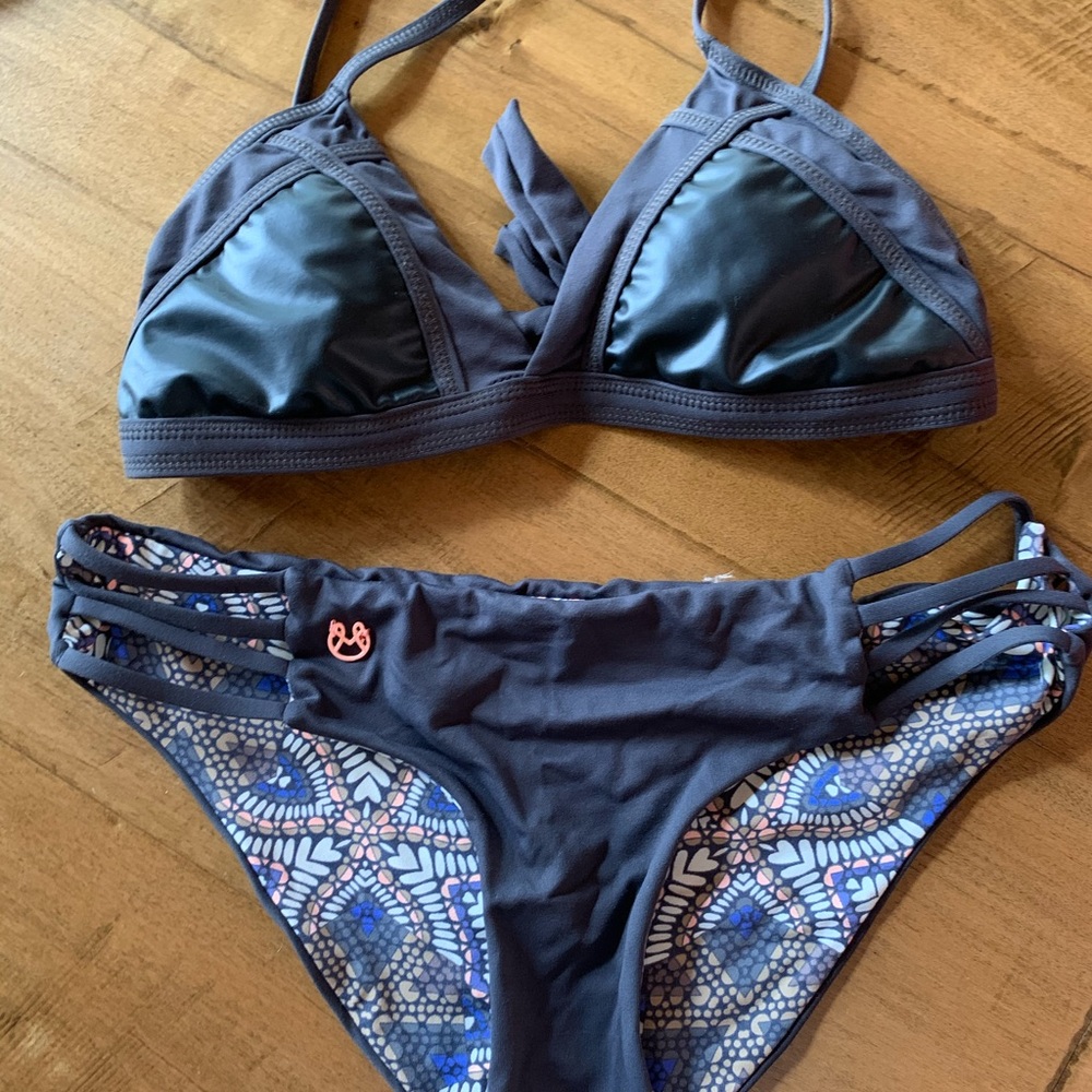 Reversible Maaji Bikini Set Size Medium